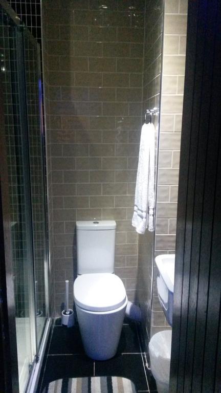 The Crystal Lodge Hotel Croydon Extérieur photo